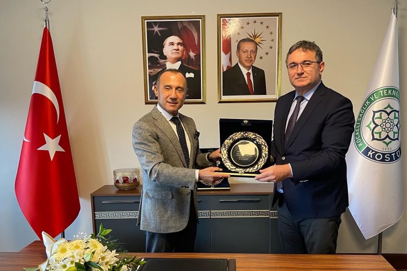 rektor_resim_3