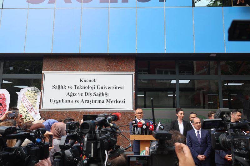 dis_hastanesi_acilis_toreni_3_10 dis_hastanesi_acilis_toreni_3_10