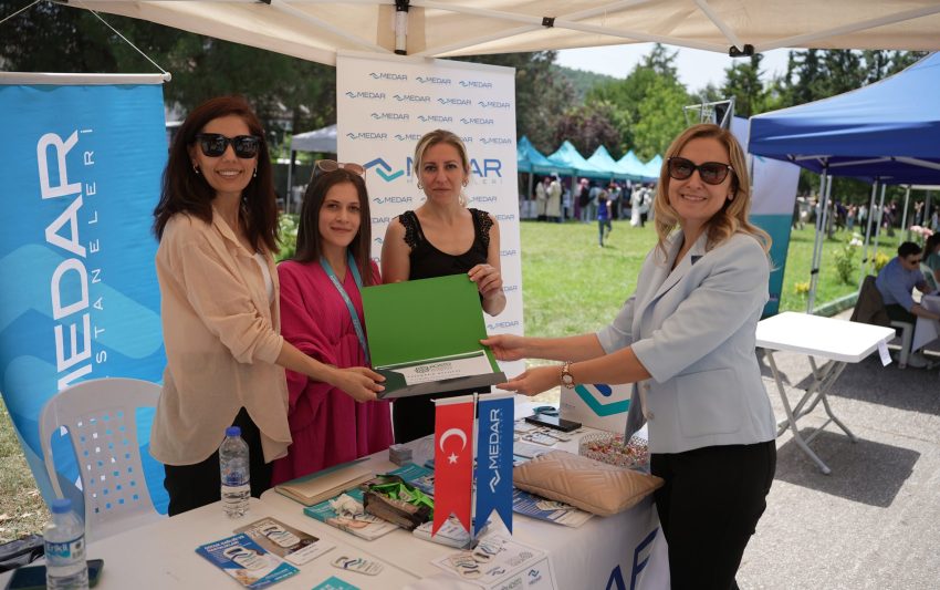 bilisim_ve_kariyer_senligi_9 bilisim_ve_kariyer_senligi_9