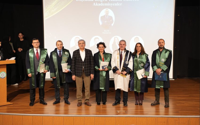 akademik_giysi_toren_gorseli_12