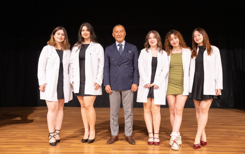 dis_hekimligi_beyaz_onluk_giyme_toreni_1_27_05